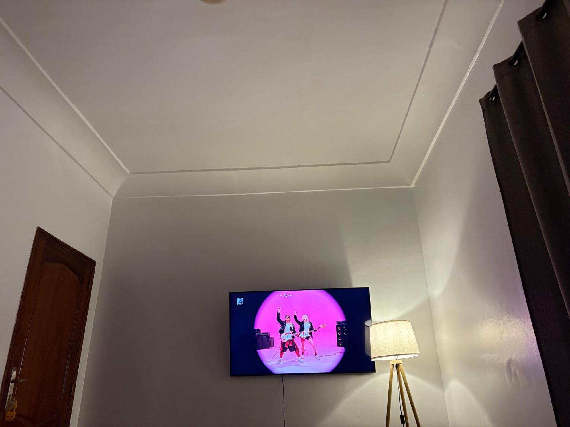 Serenite House